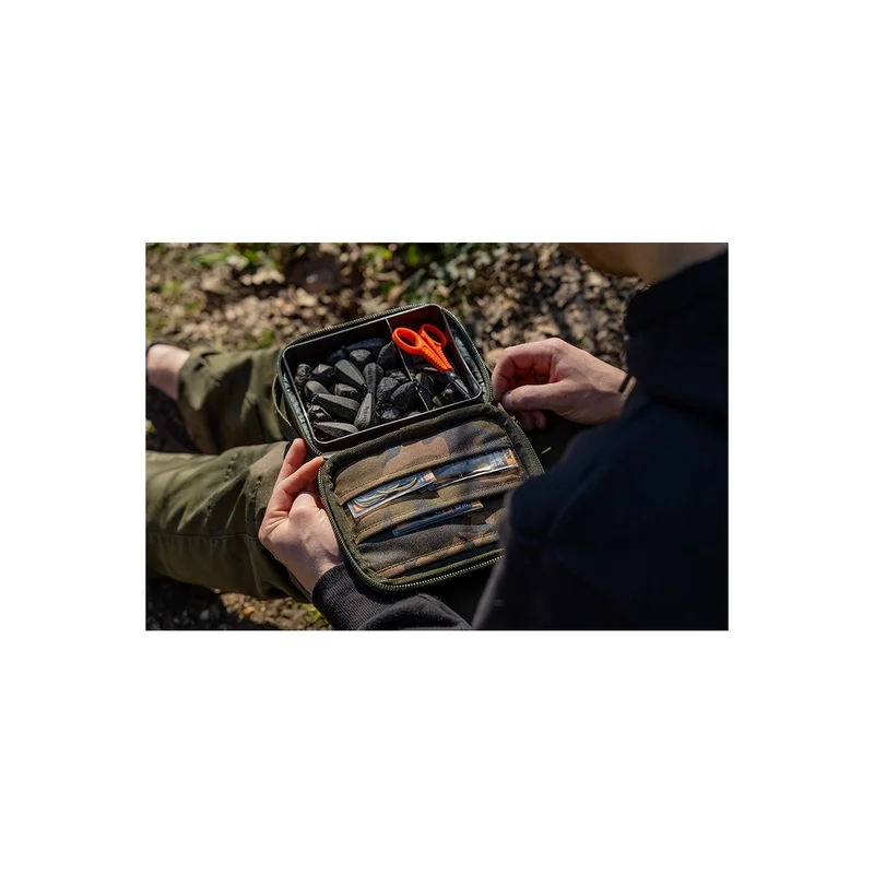 FOX CAMOLITE COMPACT RIGID LEAD & BITS BAG